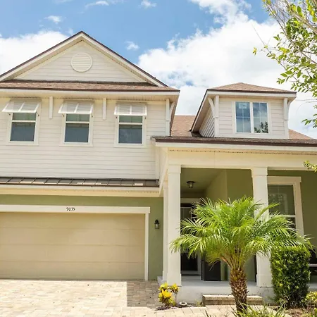 Beautiful 5 Bed Home In Solara With Private Pool